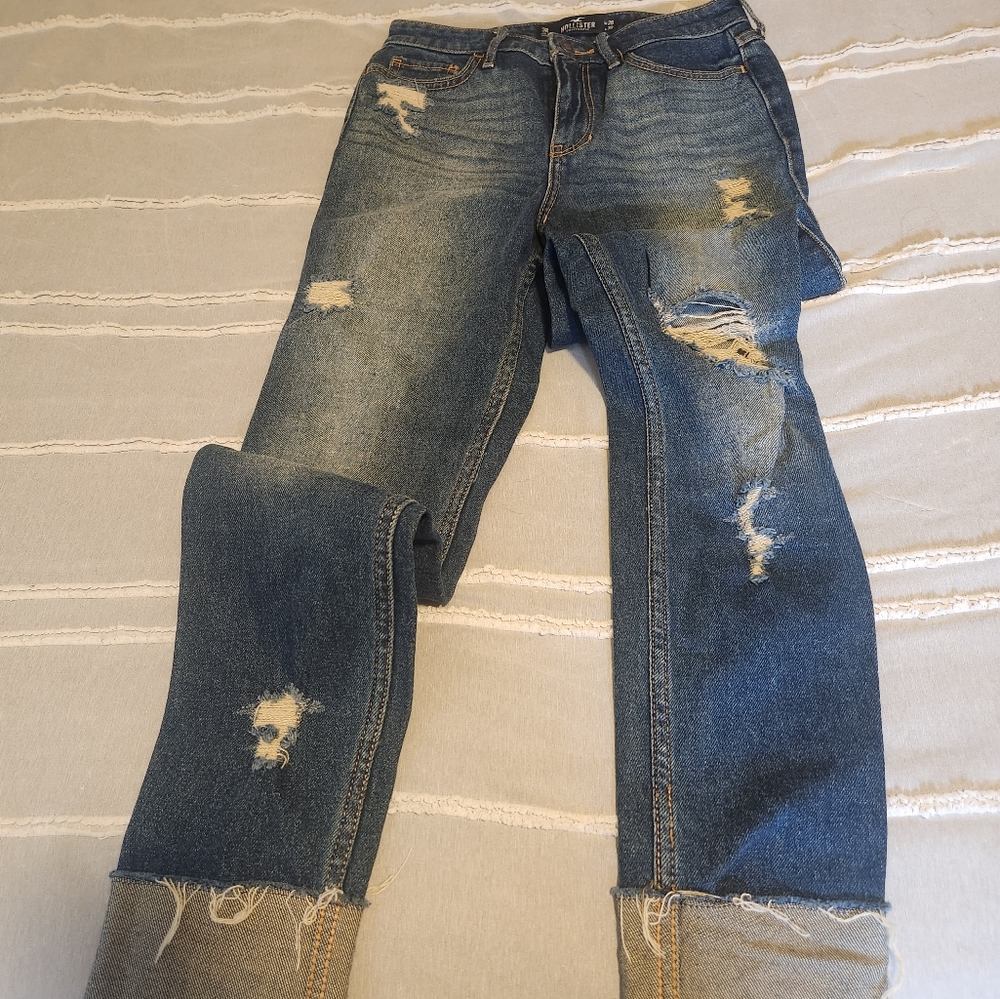 Hollister jeans